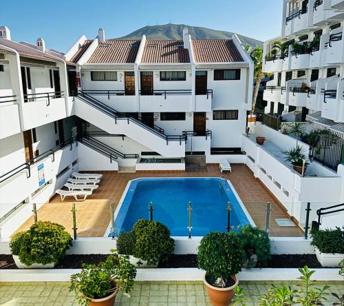 Los Cristianos 1-bedroom apartment, swimming pool