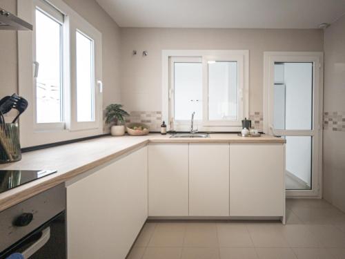 Casa Happy - Renovada, amplia para familias y amigos