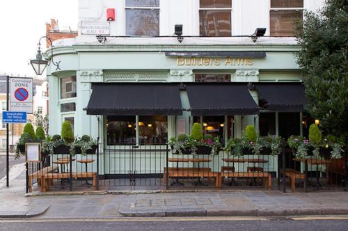 Bygningen som lejligheden ligger i