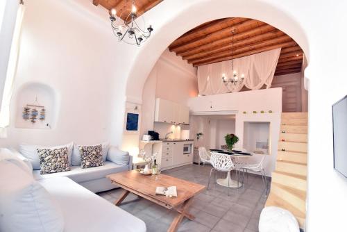 The Mykonos Town Gem