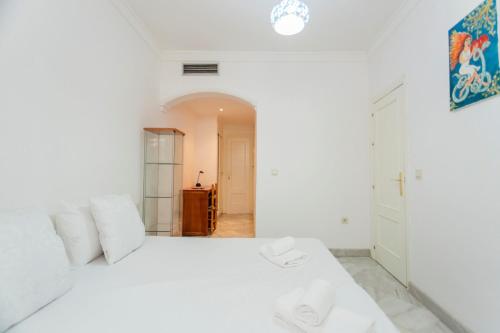 Bright cozy- 1Bd 1Bth- La Alfalfa