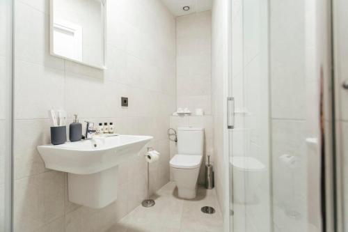 Bright and modern 2D apartment - Seville center