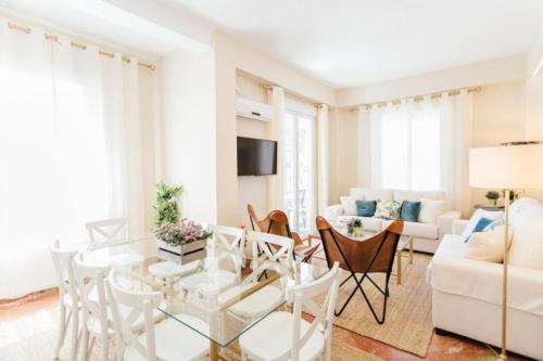 Stunning 3BR in Los RemediosFab Location