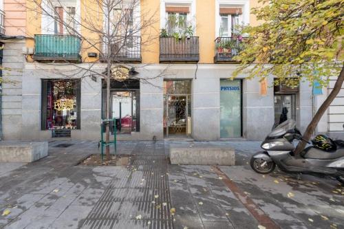 Refurbished and bright-Pool-1Bed 1Bath-Chueca