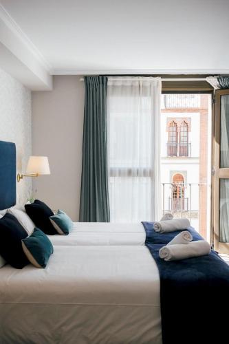 Impressive apartment next to The Cathedral