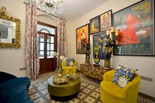 Vanguardist with terrace- 2Bd 2Bth- Sierpes