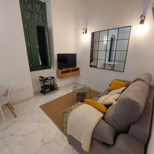 Stylish apartment 1 Bedroom 1 Bath - Triana