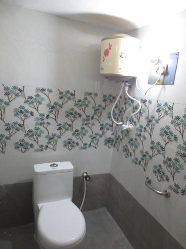 Koupelna v ubytování Live Inn RMS