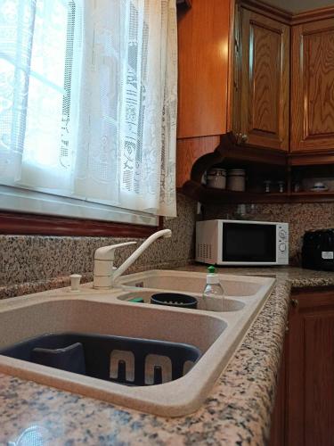 Nhà bếp/bếp nhỏ tại Villa Kalymnos Sea View