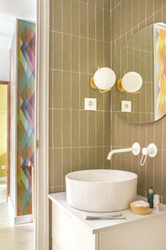 Brigth Stylish - 2Bedrooms 2Bathrooms - Malasaña