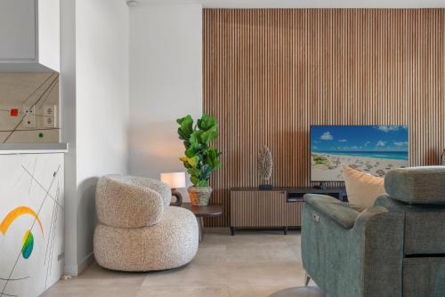 Luxury 3BR Garden Apartment Estepona