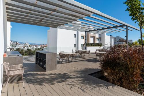 Luxury 3BR Garden Apartment Estepona