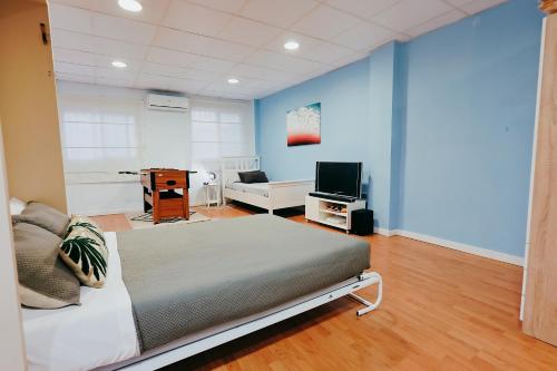 Fun Apt, City of Arts, ChillOut Zone, Soccer Table