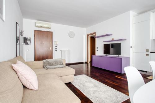 Just Urban Stays - Elegant 1-BR in Porta Romana - Duomo 4 min by M3