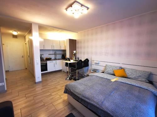 Kuchyň nebo kuchyňský kout v ubytování 3-Zimmer Wohnung in Centrum