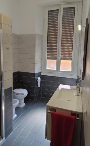 Cozy & Contemporary 2 bdrm 1 bthrm APT in Città Studi