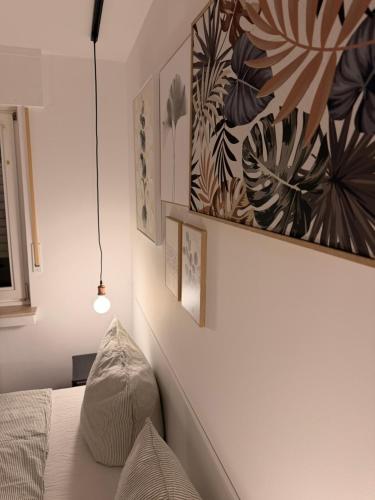 En eller flere senge i et værelse på Saniertes Apartment für Paare und Geschäftsreisende in Recklinghausen Röllinghausen