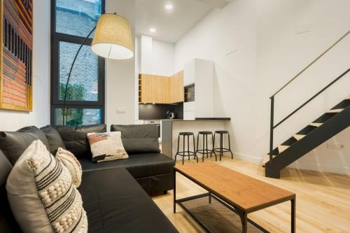 Modern Duplex 2B 2Bath Historic Centre