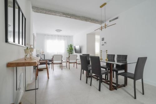 Modern apartment-2Bedrooms 2Baths-Bernabéu