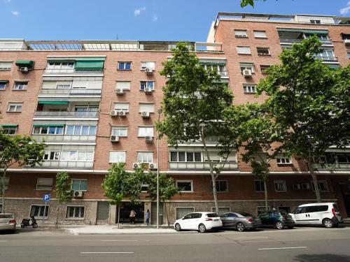 Modern apartment-2Bedrooms 2Baths-Bernabéu
