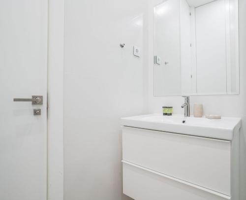 Modern apartment-1Bedroom 1Bath-Prosperidad