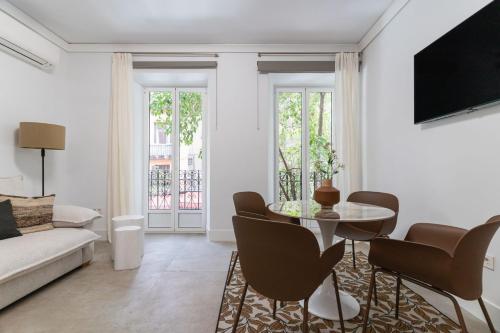 Modern and Bright-1Bedroom 2Bathrooms-La Latina