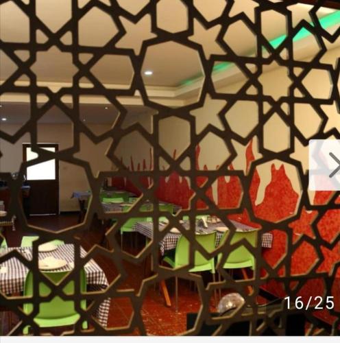 Гостиная зона в Cloud Dale Resort Munnar