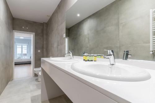 Stylish Central -4bedrooms 2bathrooms-Salamanca