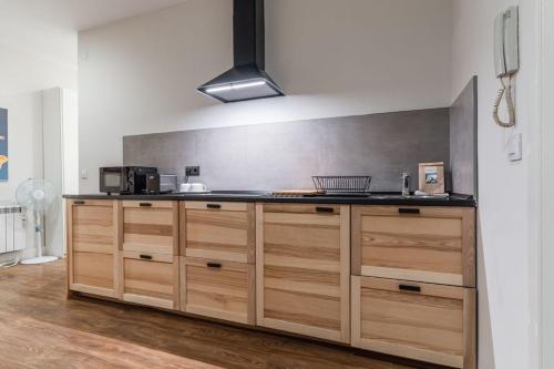 Cozy renovated -1BD 1BATH -Antón Martín