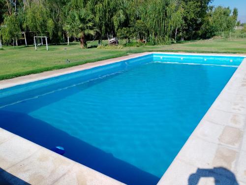 La alberca dentro o cerca de Cabaña de campo Secretos de la Naturaleza