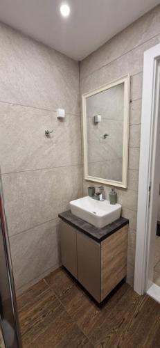 Ένα μπάνιο στο LUX Milmari L Apartments