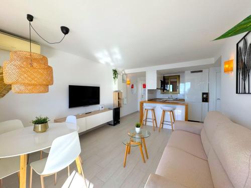 Coblanca 8-16º2 by Love Benidorm