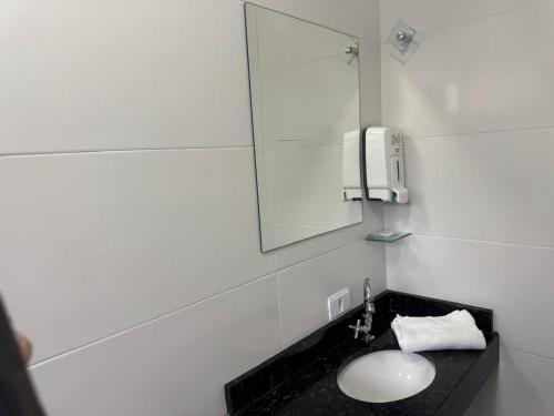 Un baño de Della Economy Hotel