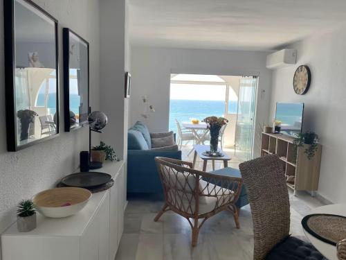 Beachfront apartment at Costa del Sol