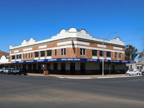 a building on the corner of a street at Royal Hotel-Motel in Moree
