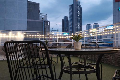 Φωτογραφία από το άλμπουμ του INSOMNIA Hotel σε Hyomoktong-Ilgu