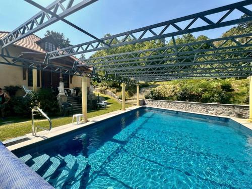 Bassein majutusasutuses Manor House on the Danube Bend või selle lähedal