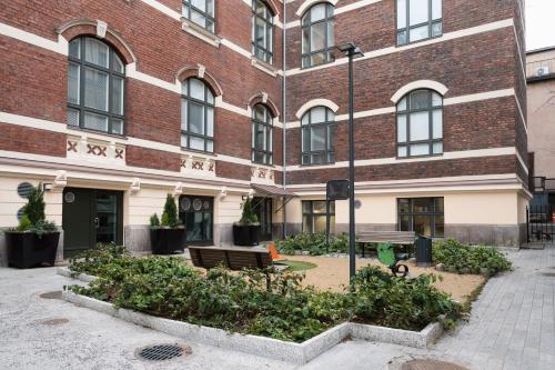 Το κτήριο όπου στεγάζεται  το δωμάτιο σε οικογενειακή κατοικία