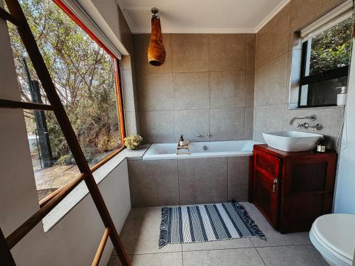 Ένα μπάνιο στο Mountain Magic Hoekwil