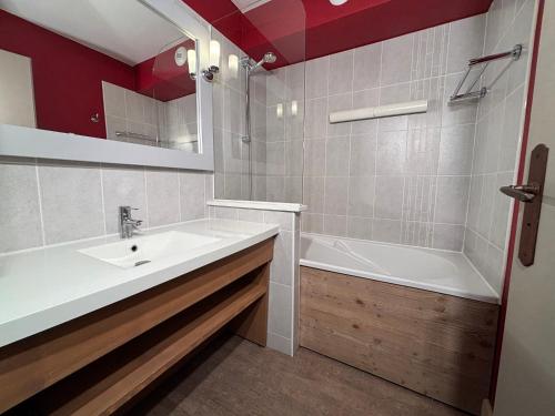 Koupelna v ubytování Résidence Christiana 307 Clés Blanches Courchevel