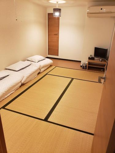OsakaTengachaya station Private House天下茶屋駅前貸切家2