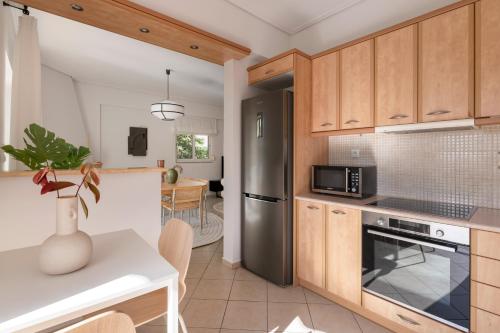 The Glyfada Getaway 3BR with Balcony by UPSTREET