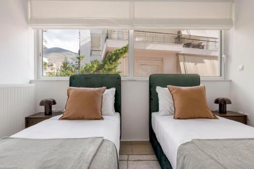 The Glyfada Getaway 3BR with Balcony by UPSTREET
