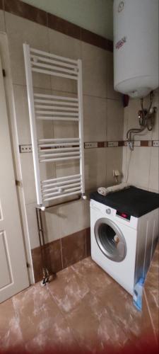 Modern Gorgeous 2 Bd Escape in Volos