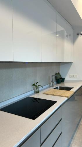 APARTAMENTO COMPLETO CON PISCINA, GYM y COWORK