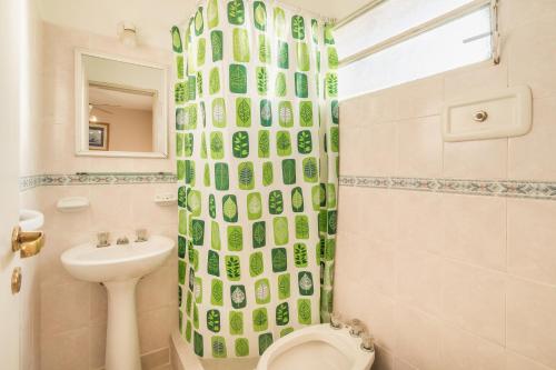 Ένα μπάνιο στο Hotel Marydor