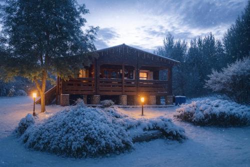 Pikkjärve puhkemaja trong mùa đông