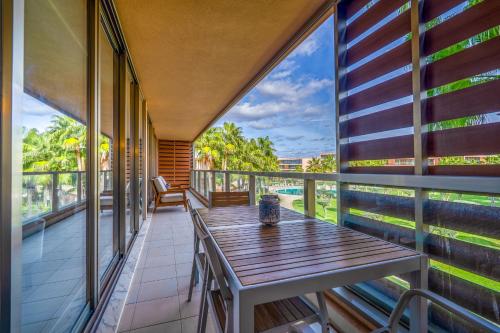 Stylish 2Bdr Flat with Pool in Salgados by Lovelystay