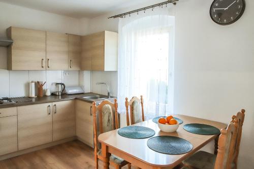 Una cocina o cocineta en Tysiąclecia 11/1