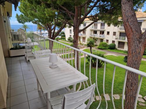 Centre ville de St Jean Cap Ferrat